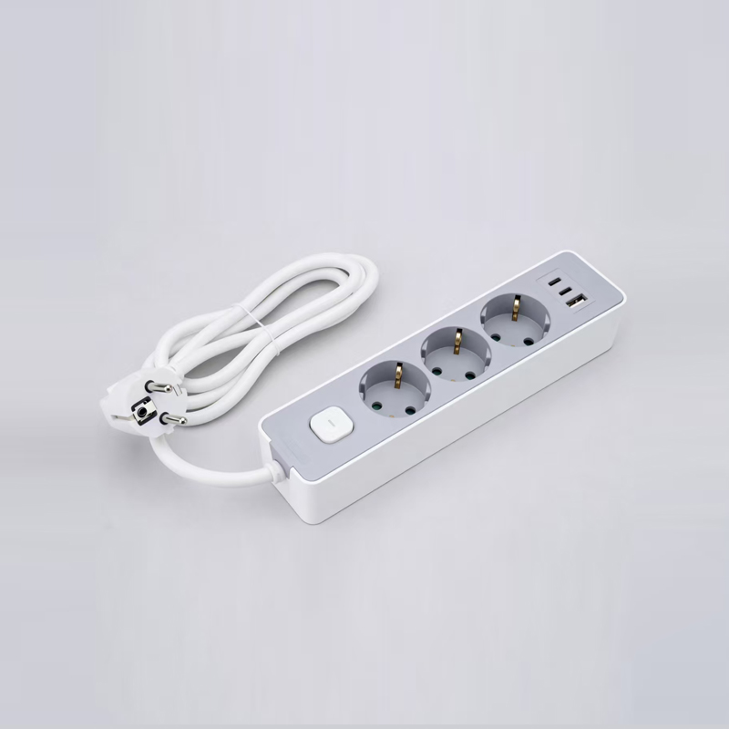 LOB-03K-AC Jalur kuasa 3 alur keluar jenis Jerman dengan suis, pengecas pantas PD, 1 port USB-A dan 2 port Jenis-C Berbilang Soket